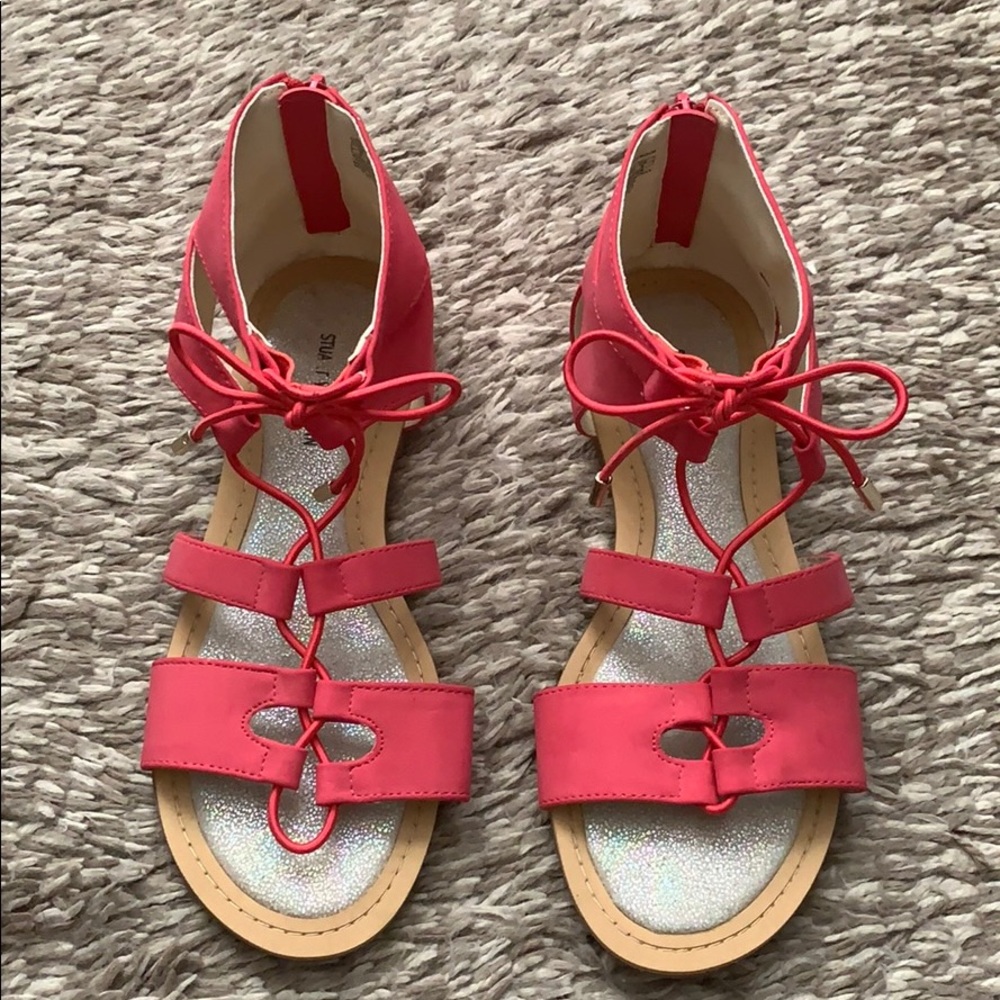 Stuart Weitzman Girl Camia Romanesque Sandals